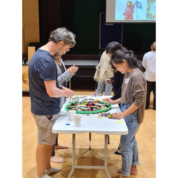 581399662_1374595051342806_2142848584708369603_n