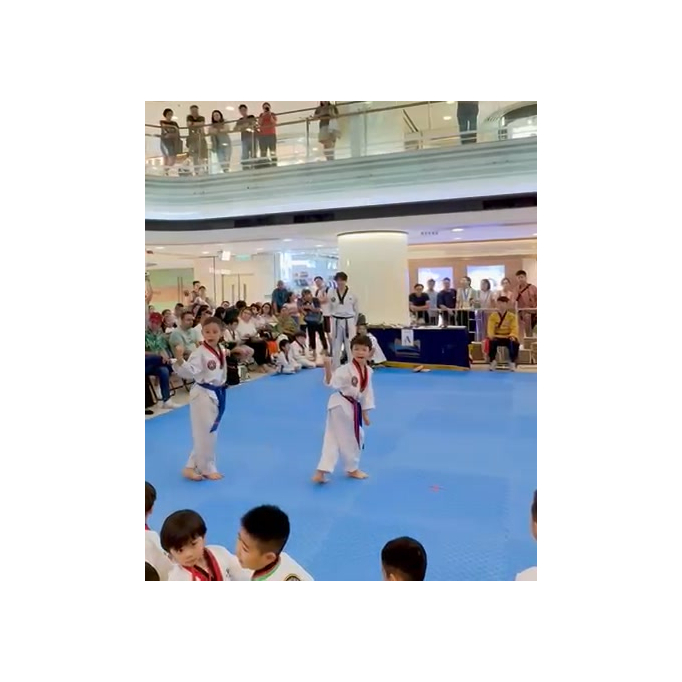 716230110_992780783623930_7524244568974322822_n